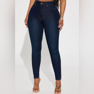 Fashion Nova - Flex Game Strong High Rise Skinny Jeans - Dark Wash, Size 11